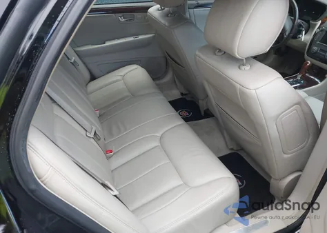 2010 Cadillac Dts Premium Collection z USA, uszkodzony, nr VIN 1G6KH5EY1AU112834